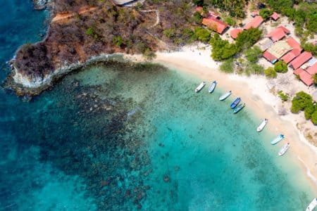 Live a tour in Santa Marta in Cristal Beach